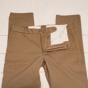 LEVIS Khaki Pants